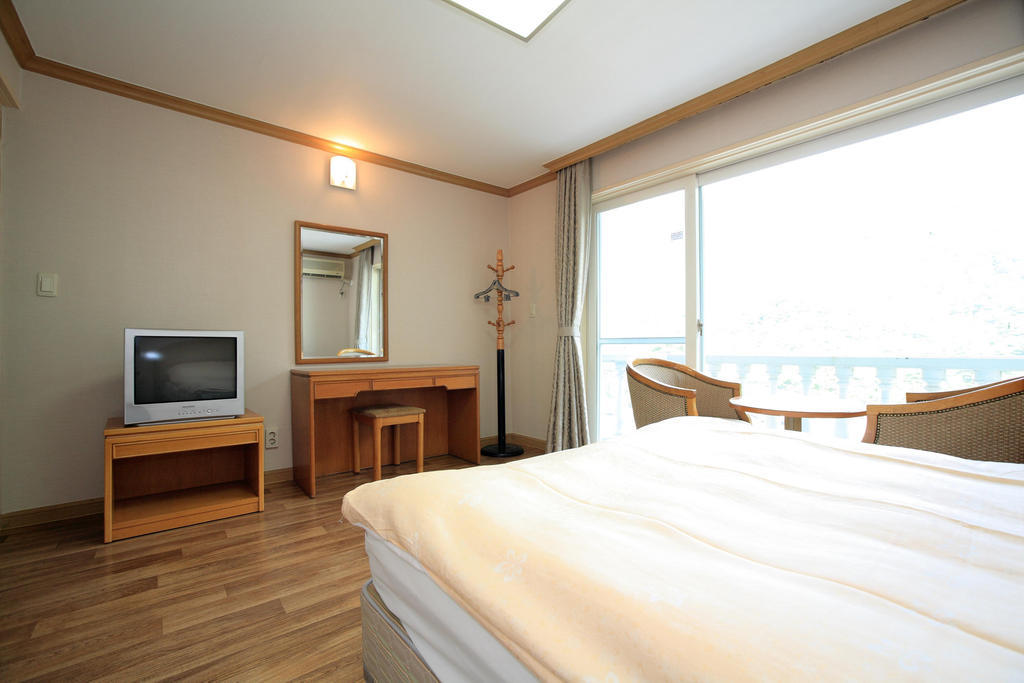 Hanwha Resort Jirisan Gurye Exterior photo