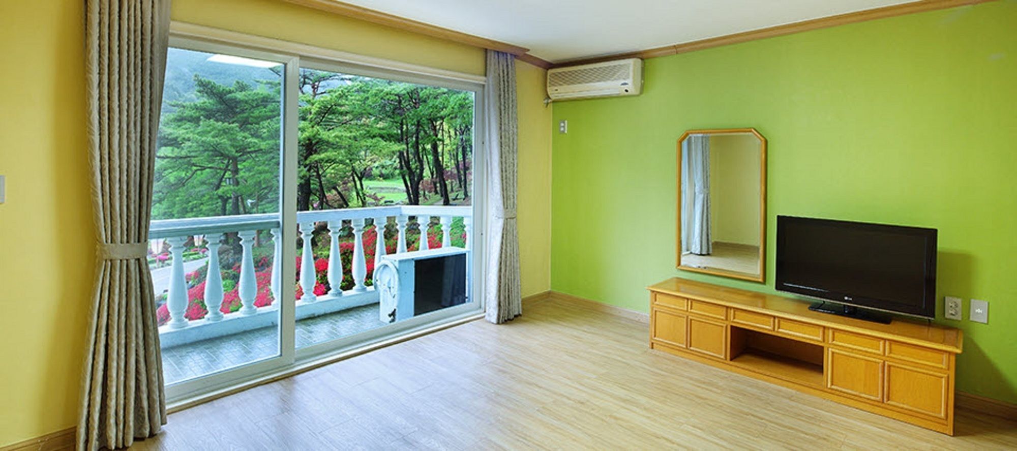 Hanwha Resort Jirisan Gurye Exterior photo